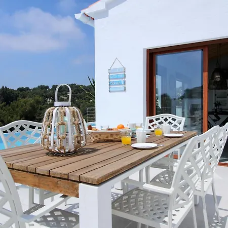 Xanna Villa *